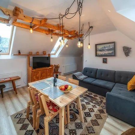 Jezyna Apartman *